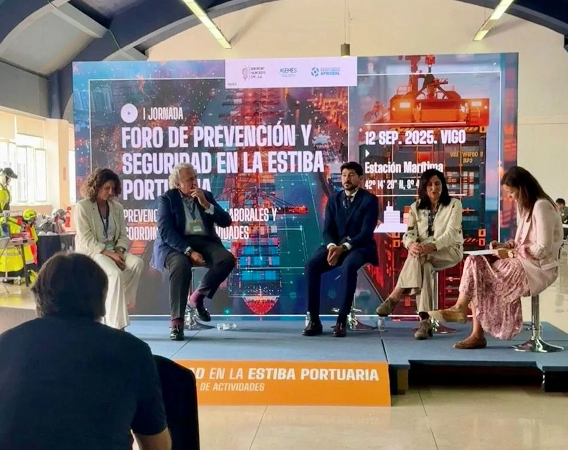 I Foro de Prevención y Seguridad en la Estiba Portuaria en Vigo: pantalla LED, sonido y streaming